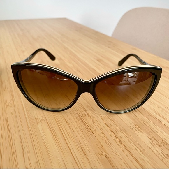 Alexander McQueen Cat Eye Sunglasses - Picture 4 of 7